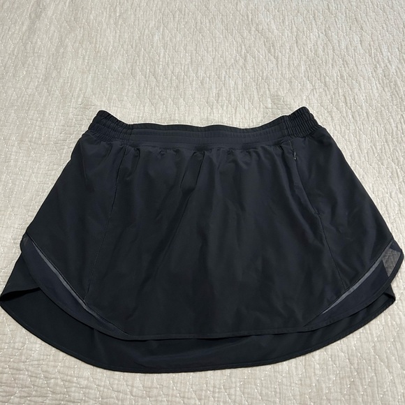 lululemon athletica Hotty Hot High Rise Skirt - Picture 1 of 4